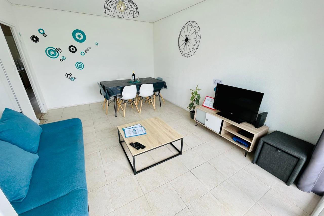 Luminous Apartment With Parking Near The City Center Сенон Экстерьер фото